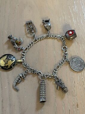 Vintage Silver Travel Charm Bracelet with Eiffel Tower & Pisa Charms